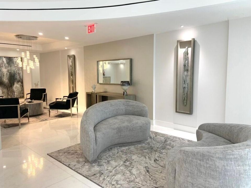 4.-BARCLAY-LOBBY-3