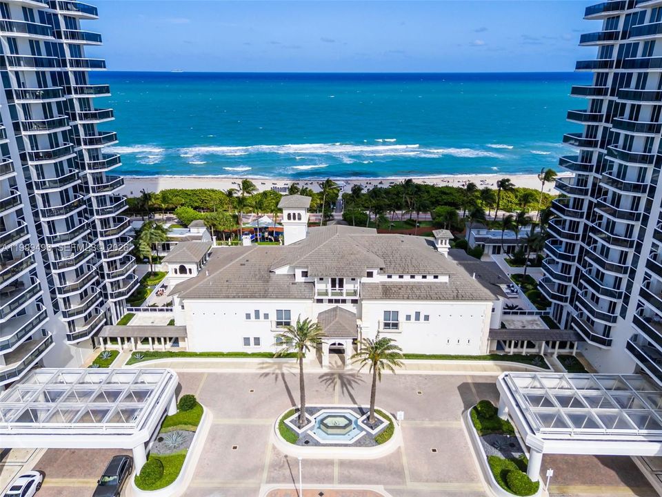 For Sale: $1,995,000 (2 beds, 2 baths, 1550 Square Feet)