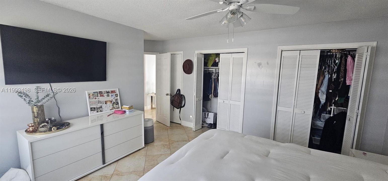 Active With Contract: $580,000 (3 beds, 2 baths, 1648 Square Feet)