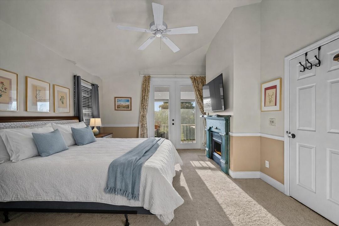 Coastal retreat with scenic balcony view