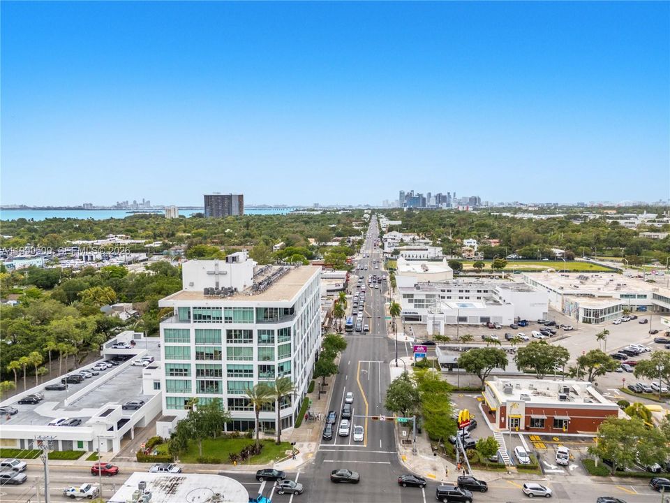 For Sale: $295,000 (0 beds, 1 baths, 618 Square Feet)