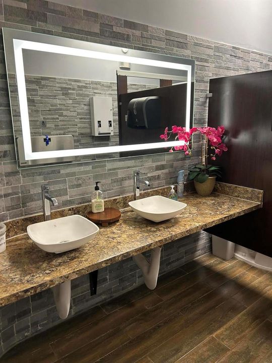 2 Gala Bathroom sinks