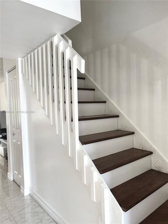 Activo con contrato: $295,000 (2 camas, 1 baños, 1152 Pies cuadrados)