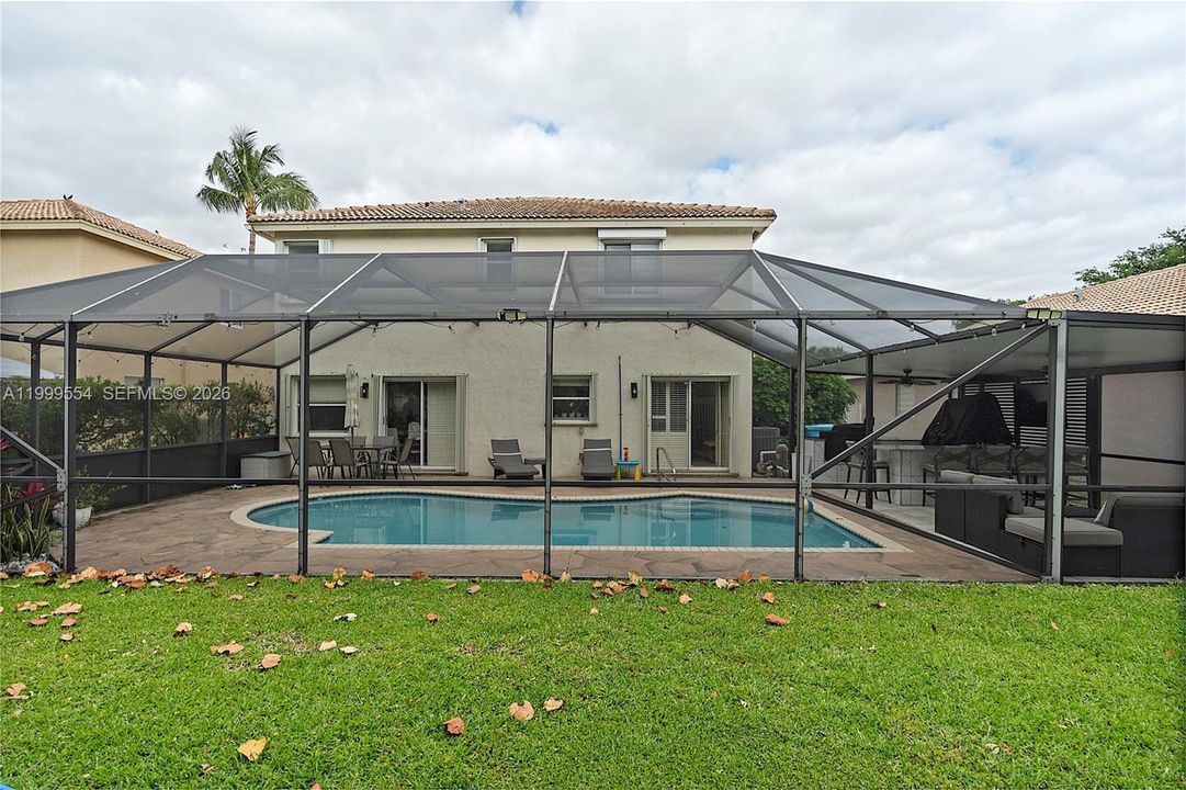 For Sale: $675,000 (4 beds, 2 baths, 2058 Square Feet)