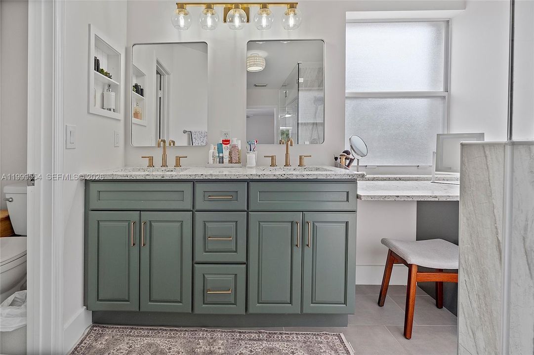 For Sale: $675,000 (4 beds, 2 baths, 2058 Square Feet)