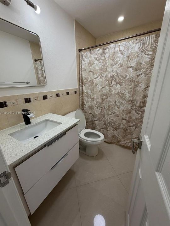 Recently Rented: $1,200 (1 beds, 1 baths, 1920 Square Feet)