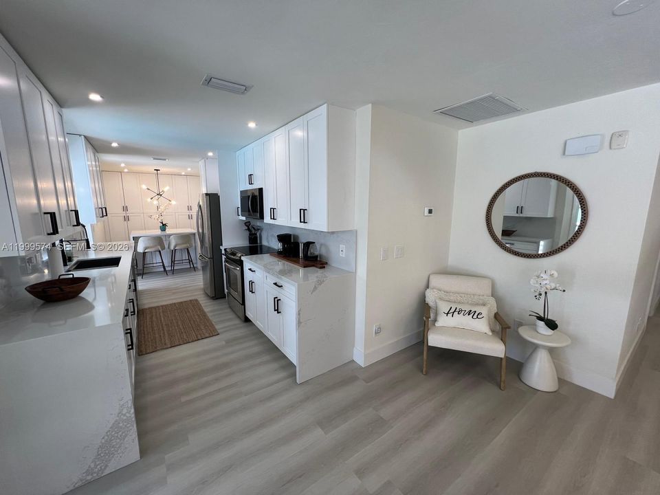 В аренду: $2,700 (3 спален, 2 ванн, 1620 Квадратных фут)