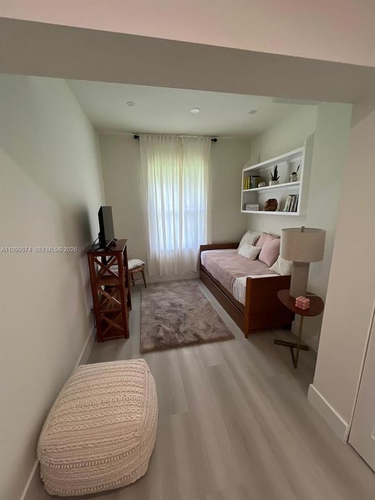В аренду: $2,700 (3 спален, 2 ванн, 1620 Квадратных фут)