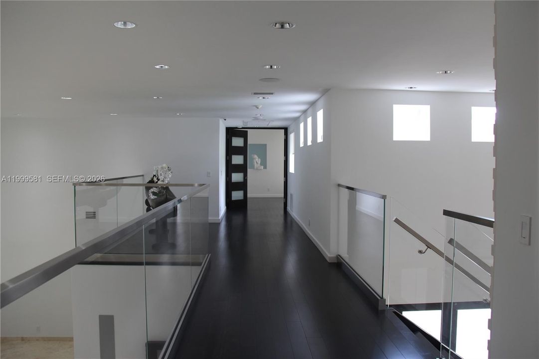 На продажу: $6,895,000 (4 спален, 5 ванн, 5973 Квадратных фут)