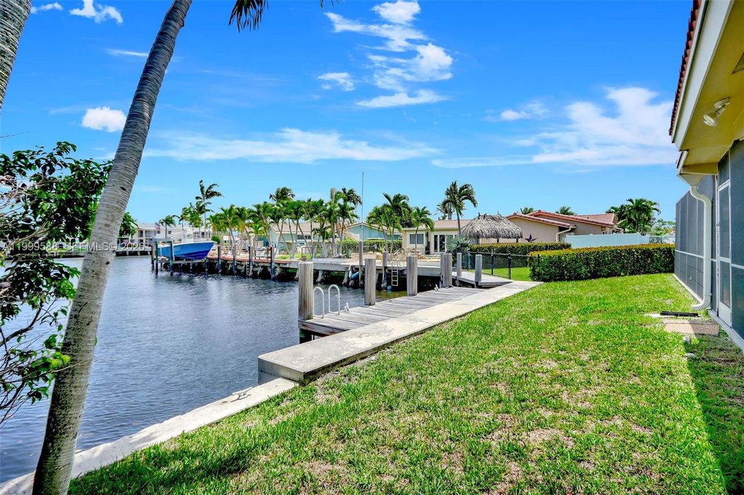 Recently Sold: $1,650,000 (4 beds, 3 baths, 2247 Square Feet)
