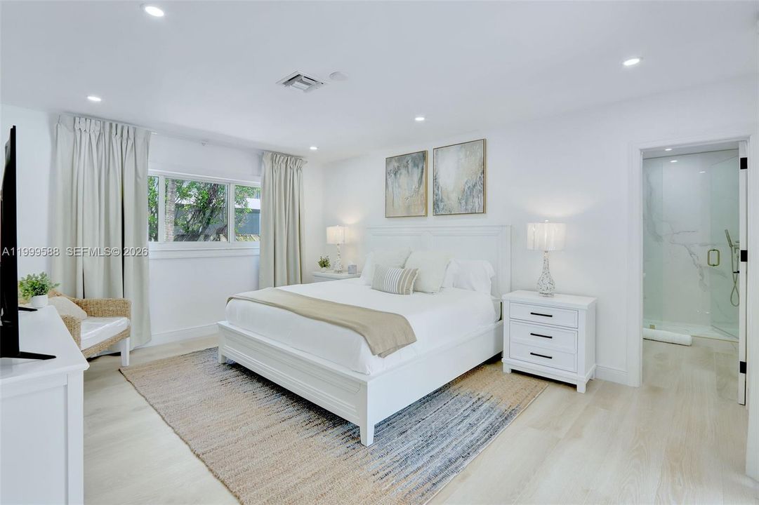 Recently Sold: $1,650,000 (4 beds, 3 baths, 2247 Square Feet)
