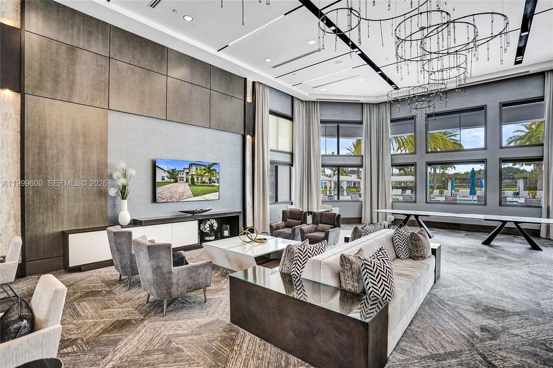 Vendido Recientemente: $3,299,999 (7 camas, 8 baños, 5782 Pies cuadrados)