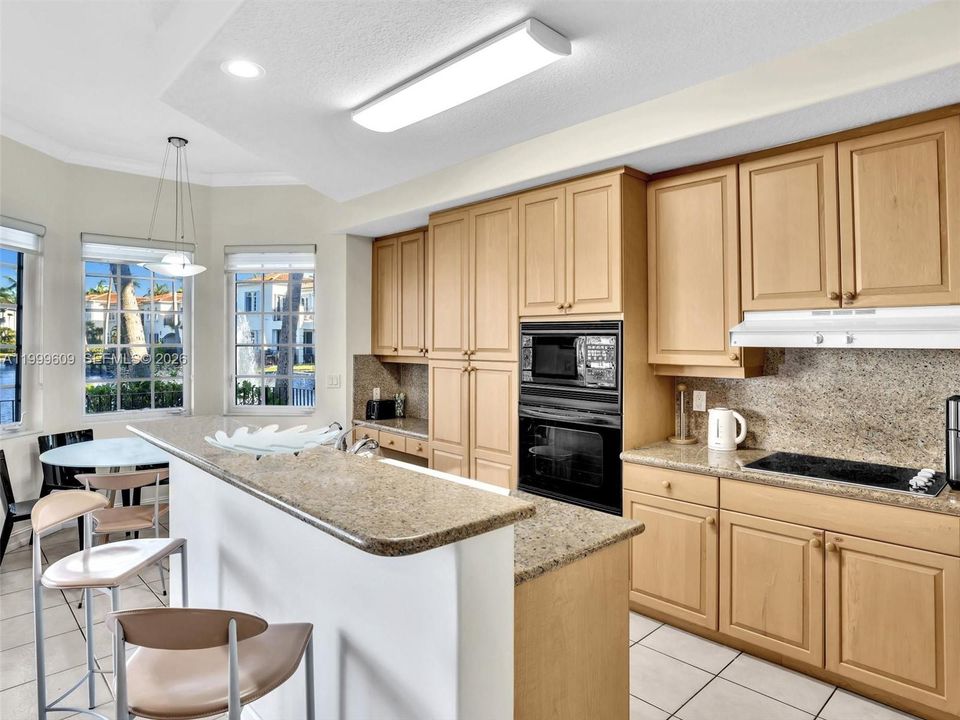 En Venta: $1,845,000 (4 camas, 4 baños, 2954 Pies cuadrados)