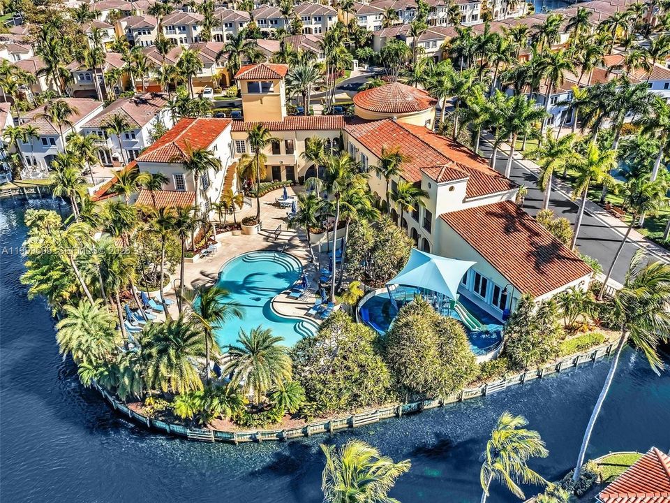 En Venta: $1,845,000 (4 camas, 4 baños, 2954 Pies cuadrados)