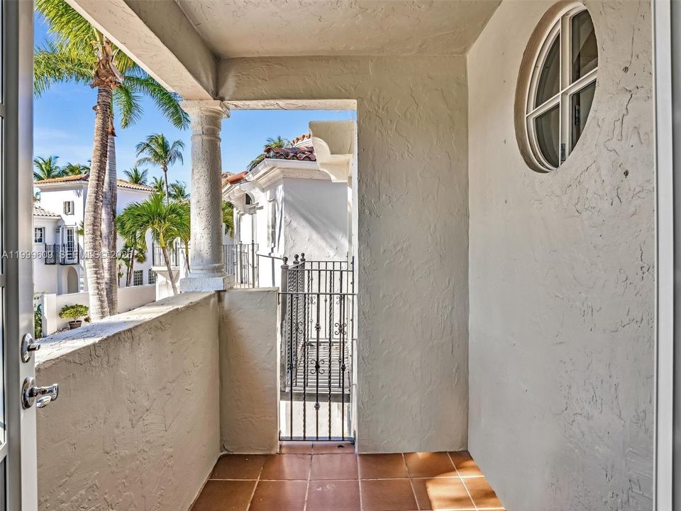 En Venta: $1,845,000 (4 camas, 4 baños, 2954 Pies cuadrados)