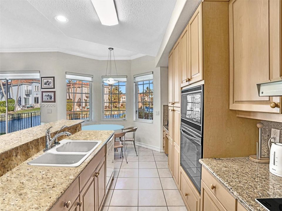 En Venta: $1,845,000 (4 camas, 4 baños, 2954 Pies cuadrados)