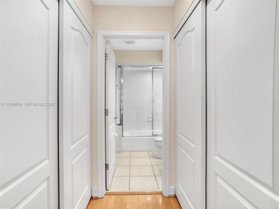 En Venta: $1,845,000 (4 camas, 4 baños, 2954 Pies cuadrados)