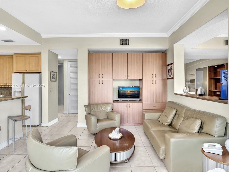 En Venta: $1,845,000 (4 camas, 4 baños, 2954 Pies cuadrados)