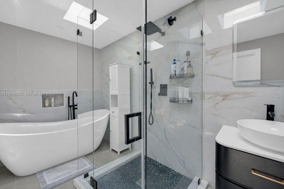 На продажу: $975,000 (3 спален, 2 ванн, 0 Квадратных фут)