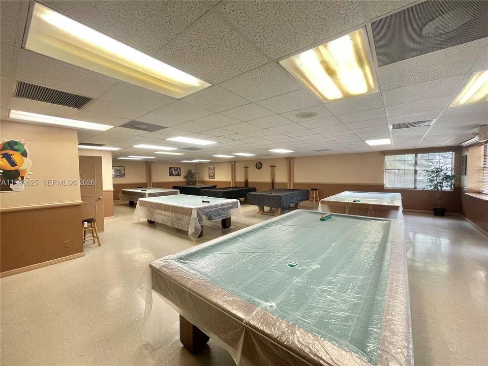 For Sale: $269,900 (2 beds, 2 baths, 1298 Square Feet)
