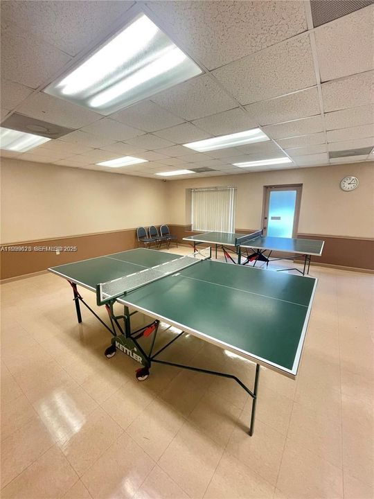 For Sale: $269,900 (2 beds, 2 baths, 1298 Square Feet)