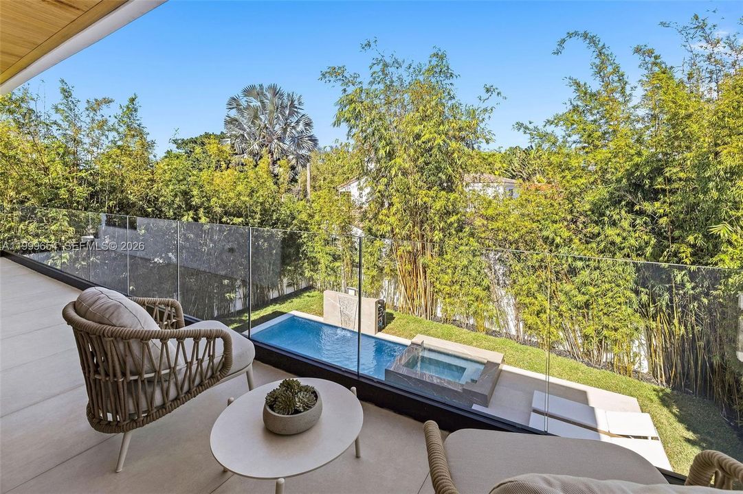 For Sale: $3,650,000 (3 beds, 3 baths, 3085 Square Feet)
