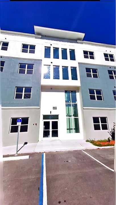 En Venta: $329,000 (2 camas, 2 baños, 0 Pies cuadrados)