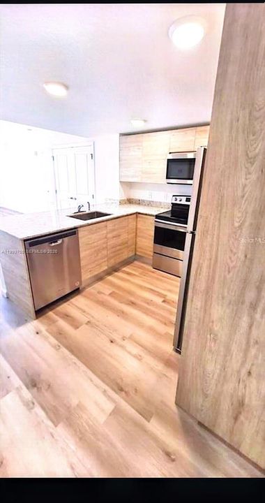 En Venta: $329,000 (2 camas, 2 baños, 0 Pies cuadrados)