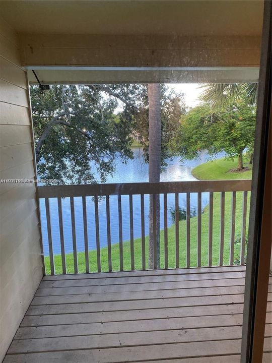 En Venta: $324,000 (2 camas, 2 baños, 1177 Pies cuadrados)