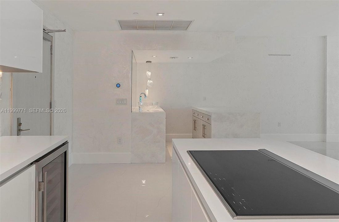 En Venta: $1,874,000 (2 camas, 4 baños, 2408 Pies cuadrados)