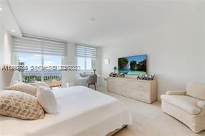 В аренду: $18,000 (3 спален, 4 ванн, 2500 Квадратных фут)