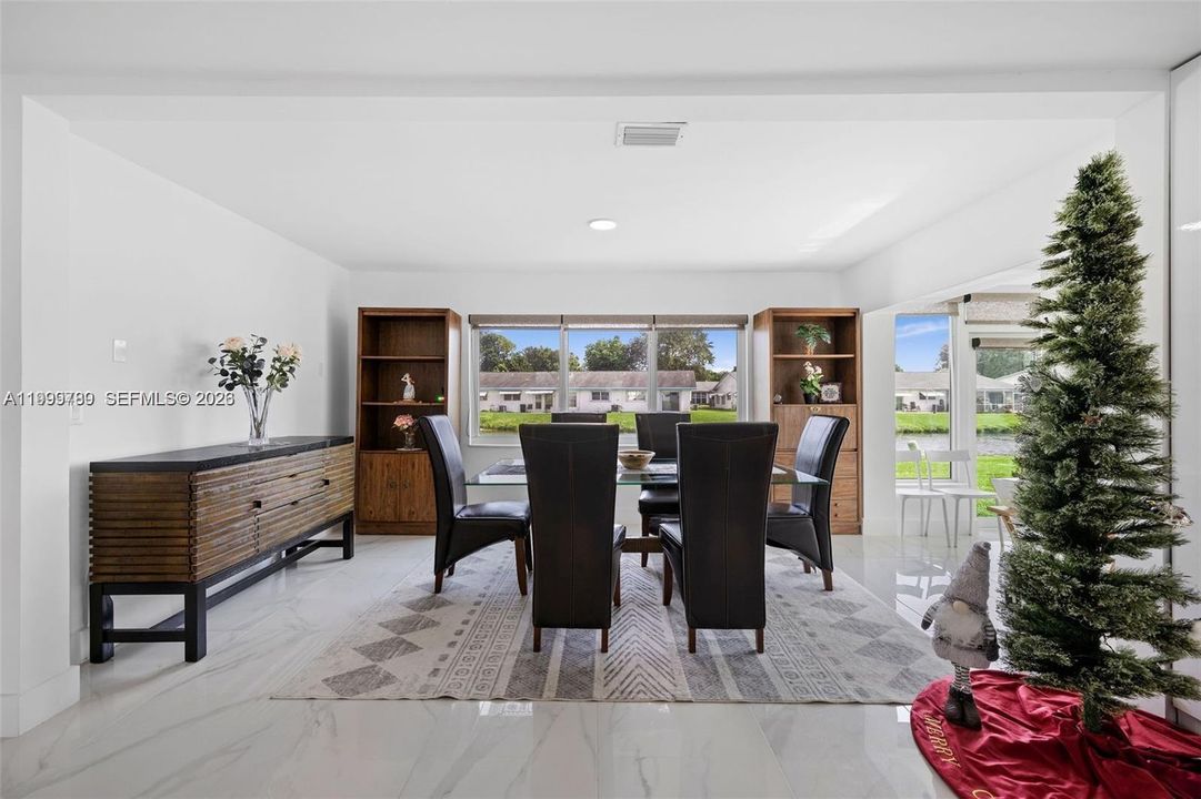 En Venta: $456,500 (2 camas, 2 baños, 1438 Pies cuadrados)