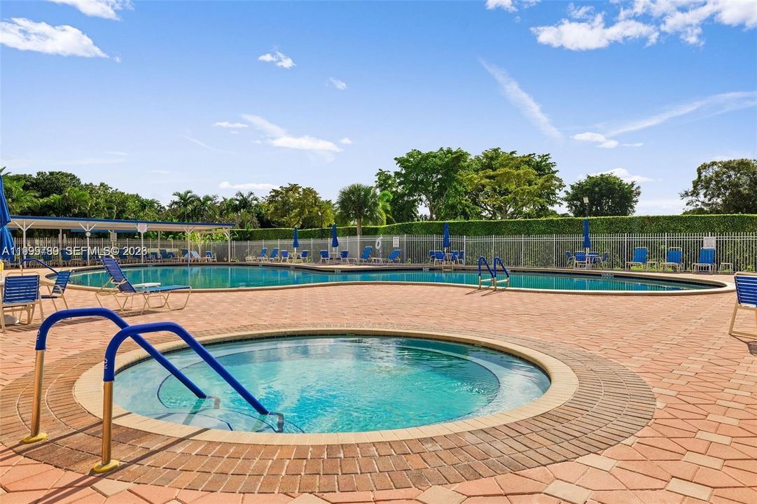 En Venta: $456,500 (2 camas, 2 baños, 1438 Pies cuadrados)