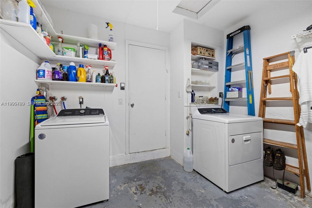En Venta: $456,500 (2 camas, 2 baños, 1438 Pies cuadrados)