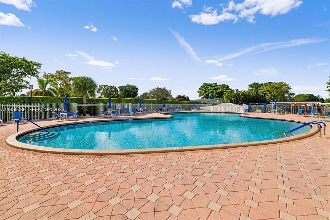En Venta: $456,500 (2 camas, 2 baños, 1438 Pies cuadrados)