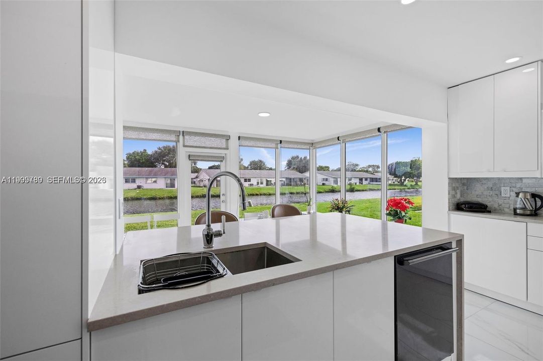 En Venta: $456,500 (2 camas, 2 baños, 1438 Pies cuadrados)