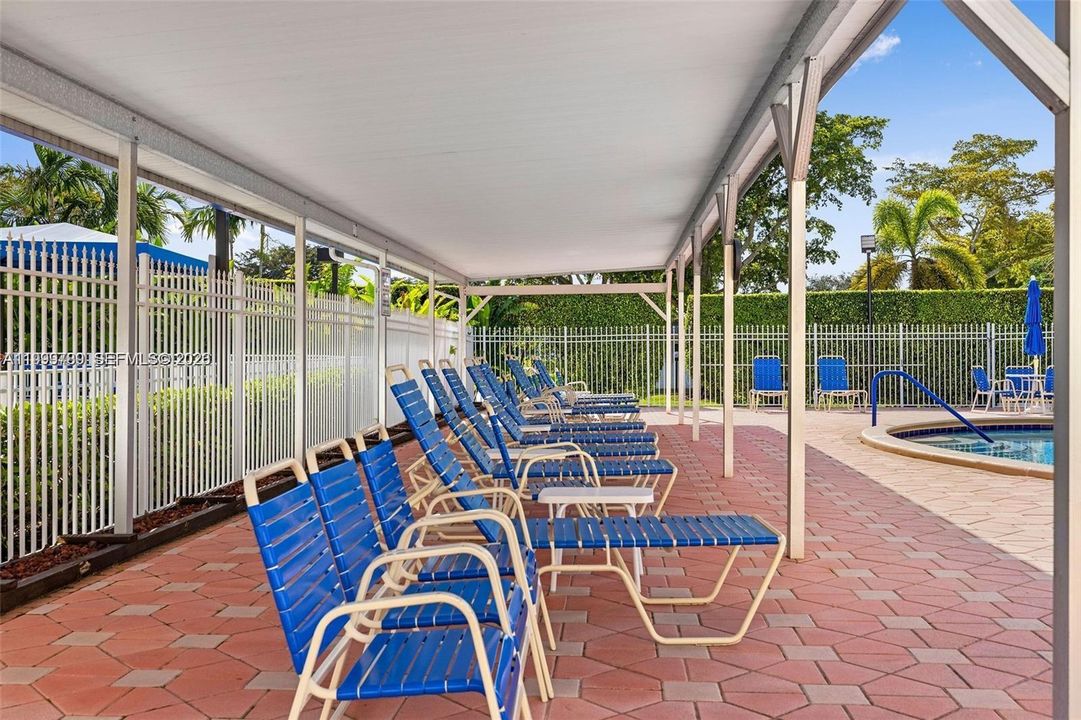 En Venta: $456,500 (2 camas, 2 baños, 1438 Pies cuadrados)