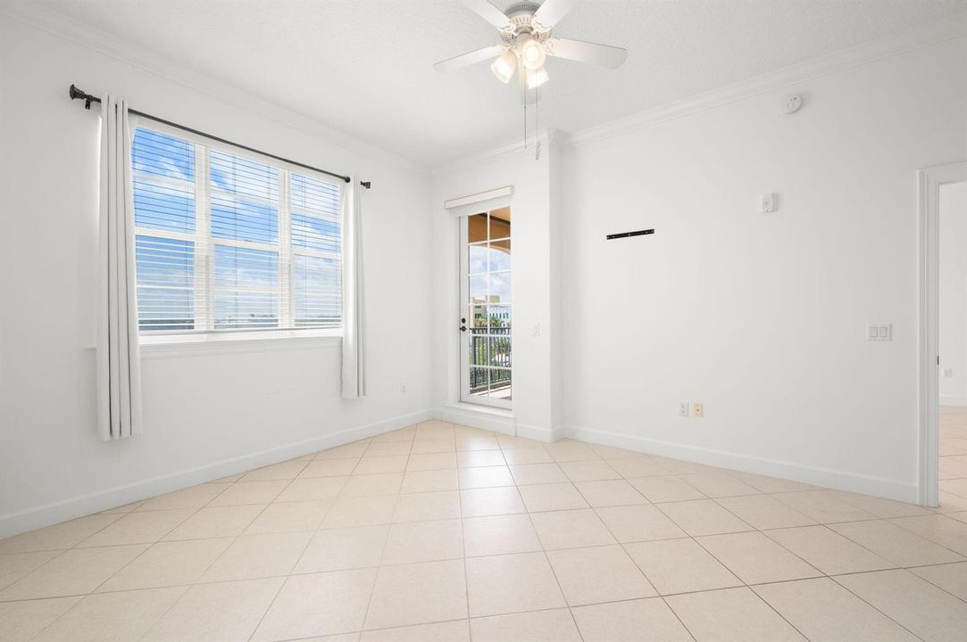 15-web-or-mls-20 Orange Ave 411 - 15