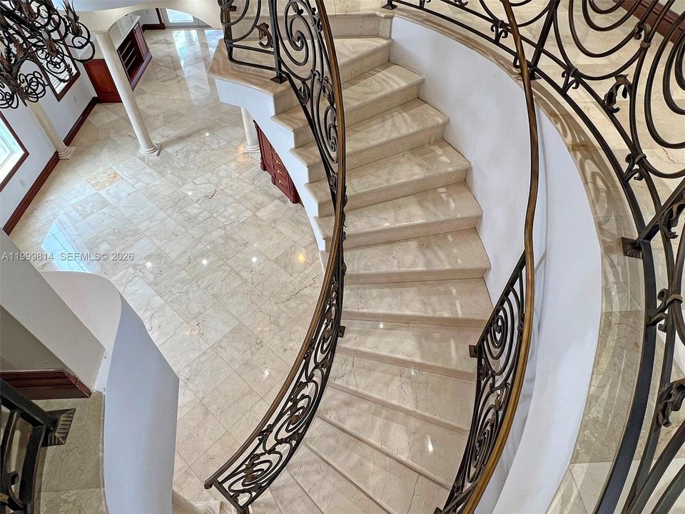 For Sale: $6,700,000 (5 beds, 3 baths, 3851 Square Feet)
