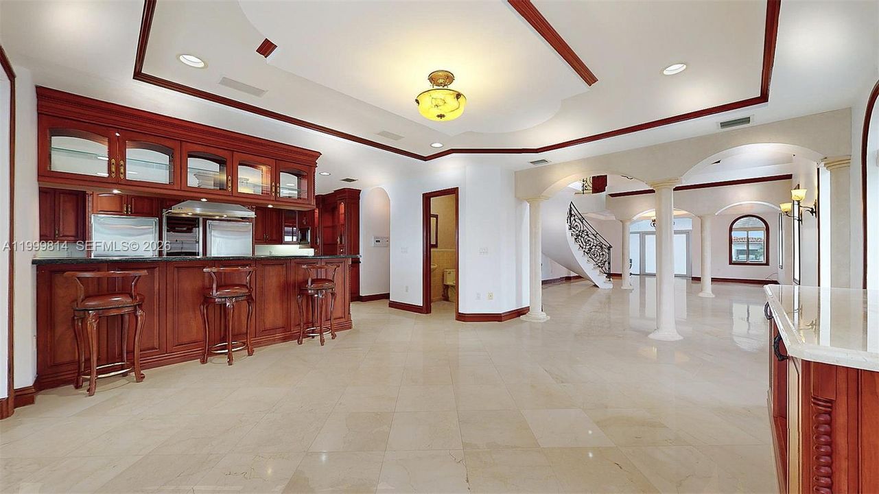 For Sale: $6,700,000 (5 beds, 3 baths, 3851 Square Feet)
