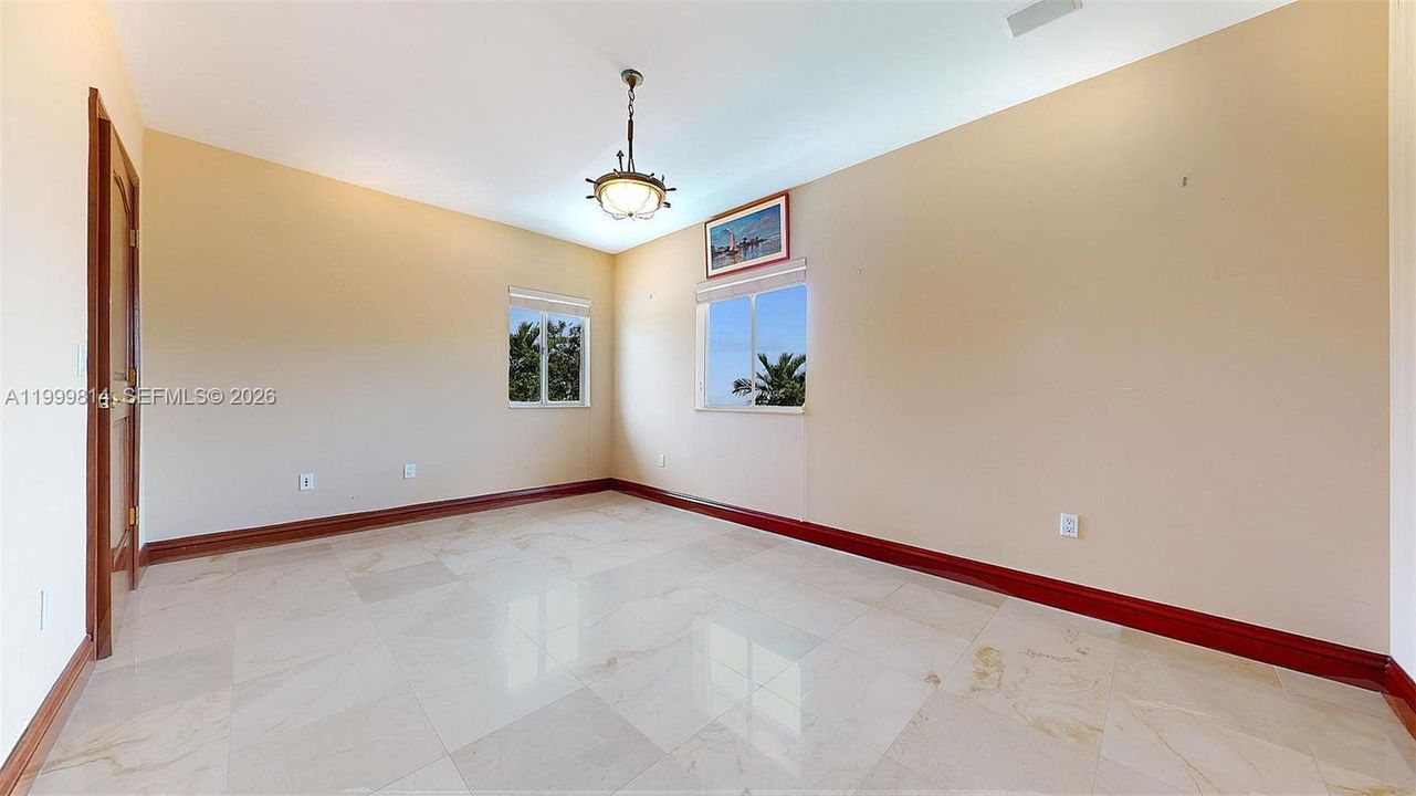 For Sale: $6,700,000 (5 beds, 3 baths, 3851 Square Feet)