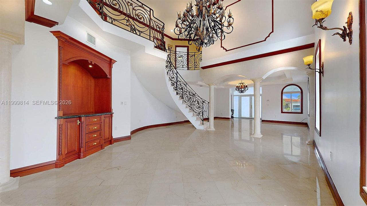 For Sale: $6,700,000 (5 beds, 3 baths, 3851 Square Feet)