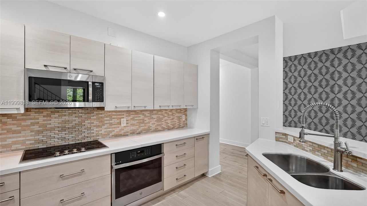 Active With Contract: $9,950 (3 beds, 2 baths, 0 Square Feet)