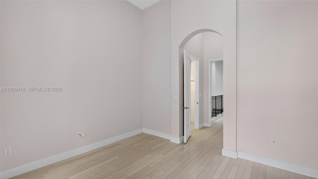 Active With Contract: $9,950 (3 beds, 2 baths, 0 Square Feet)