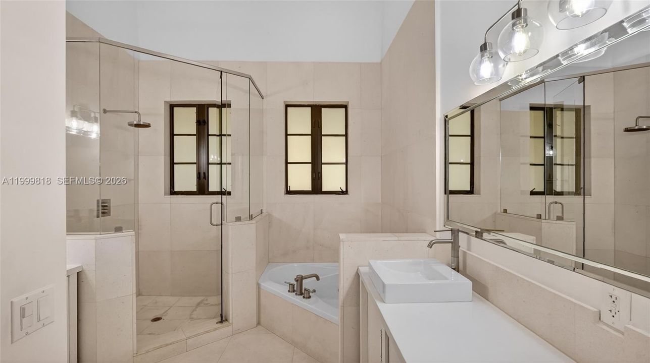 Active With Contract: $9,950 (3 beds, 2 baths, 0 Square Feet)