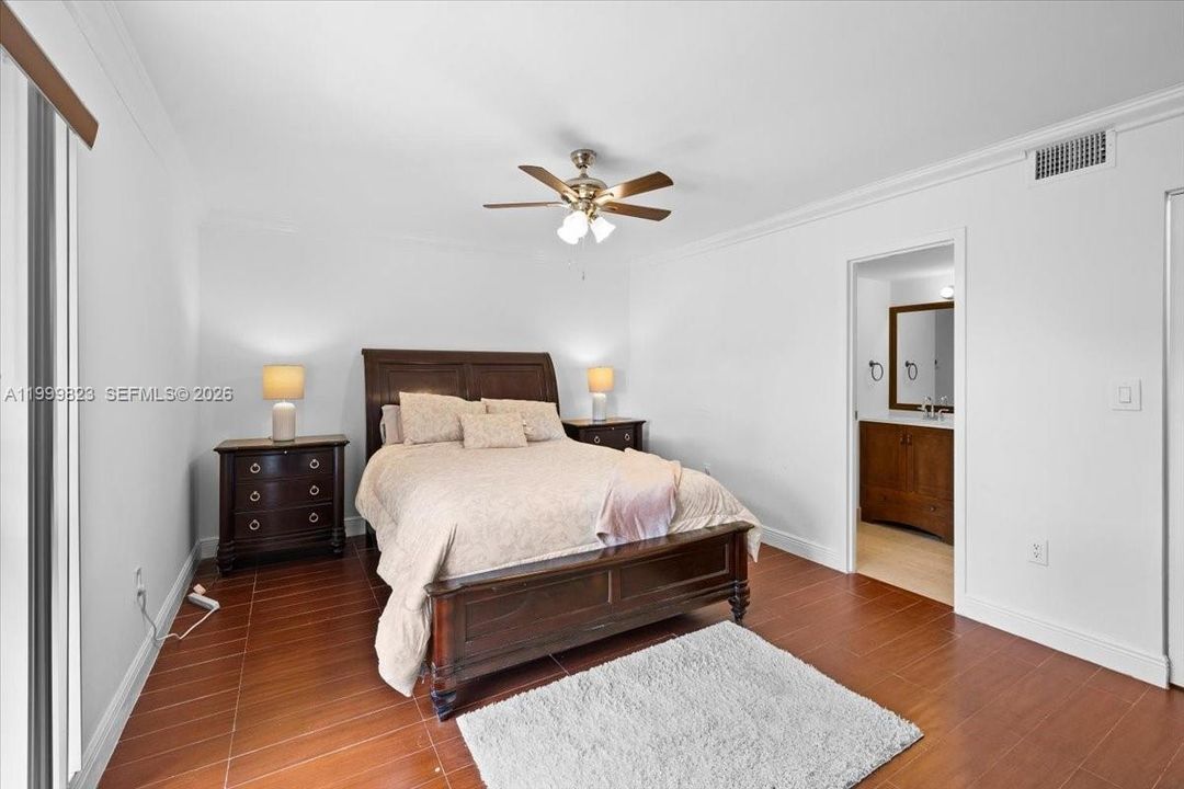 Active With Contract: $150,000 (2 beds, 2 baths, 1025 Square Feet)