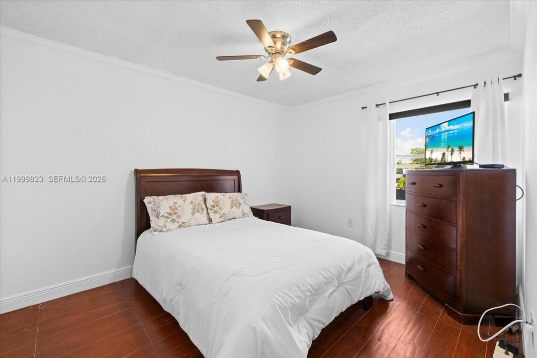 Active With Contract: $150,000 (2 beds, 2 baths, 1025 Square Feet)