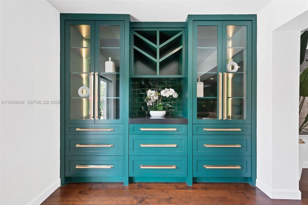 Custom built-ins with display cabinetry