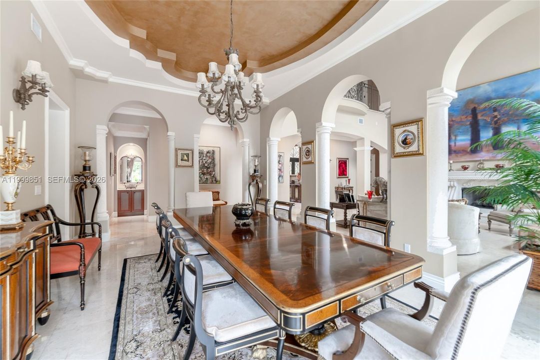 На продажу: $5,950,000 (7 спален, 9 ванн, 7041 Квадратных фут)
