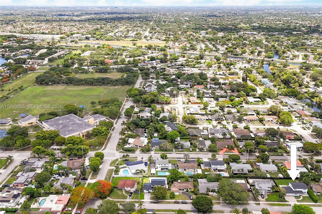 En Venta: $849,990 (4 camas, 3 baños, 1920 Pies cuadrados)
